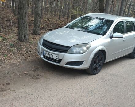 Серый Опель Астра, объемом двигателя 1.7 л и пробегом 370 тыс. км за 4600 $, фото 6 на Automoto.ua