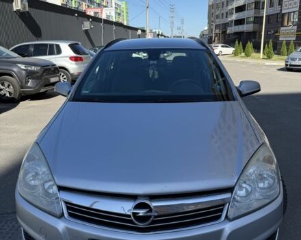 Серый Опель Астра, объемом двигателя 1.7 л и пробегом 320 тыс. км за 4600 $, фото 1 на Automoto.ua