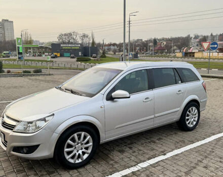 Серый Опель Астра, объемом двигателя 1.69 л и пробегом 247 тыс. км за 6000 $, фото 1 на Automoto.ua