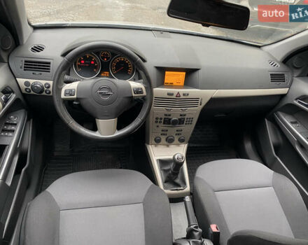 Сірий Опель Астра, об'ємом двигуна 1.69 л та пробігом 258 тис. км за 6100 $, фото 14 на Automoto.ua