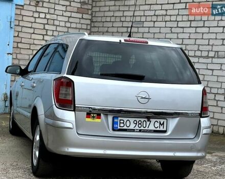 Опель Астра 2009 в Николаеве на Automoto.ua Серый Опель Астра, объемом двигателя 1.7 л и пробегом 304 тыс. км за 5950 $, фото 15 на Automoto.ua