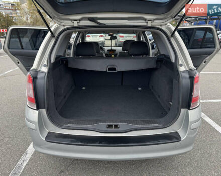 Серый Опель Астра, объемом двигателя 1.8 л и пробегом 237 тыс. км за 6200 $, фото 13 на Automoto.ua