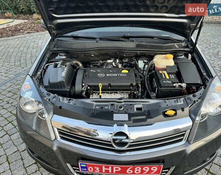 Сірий Опель Астра, об'ємом двигуна 1.6 л та пробігом 202 тис. км за 5900 $, фото 43 на Automoto.ua