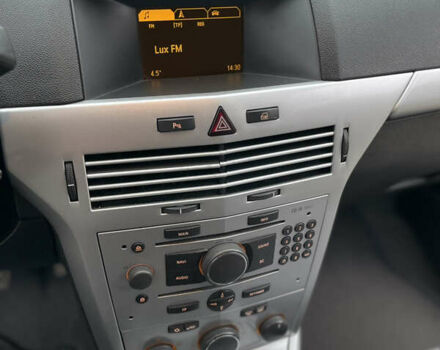 Сірий Опель Астра, об'ємом двигуна 1.6 л та пробігом 206 тис. км за 5600 $, фото 29 на Automoto.ua