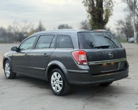 Сірий Опель Астра, об'ємом двигуна 1.7 л та пробігом 271 тис. км за 3300 $, фото 5 на Automoto.ua