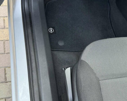 Сірий Опель Астра, об'ємом двигуна 1.7 л та пробігом 254 тис. км за 6800 $, фото 10 на Automoto.ua