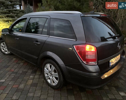 Серый Опель Астра, объемом двигателя 1.69 л и пробегом 294 тыс. км за 5000 $, фото 23 на Automoto.ua