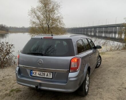 Серый Опель Астра, объемом двигателя 1.9 л и пробегом 297 тыс. км за 5800 $, фото 6 на Automoto.ua
