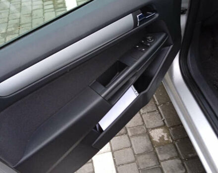 Серый Опель Астра, объемом двигателя 1.6 л и пробегом 175 тыс. км за 5800 $, фото 13 на Automoto.ua