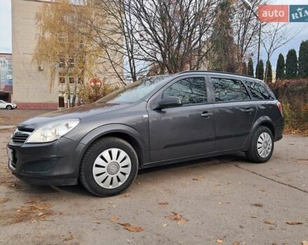 Сірий Опель Астра, об'ємом двигуна 1.6 л та пробігом 220 тис. км за 4700 $, фото 2 на Automoto.ua