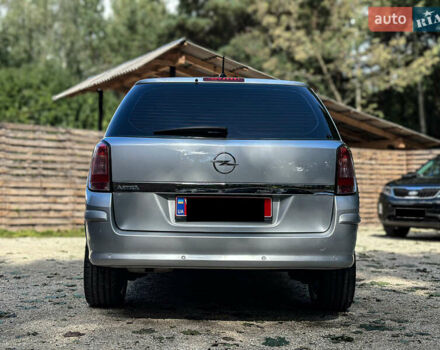 Серый Опель Астра, объемом двигателя 1.6 л и пробегом 210 тыс. км за 5500 $, фото 17 на Automoto.ua