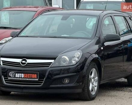 Серый Опель Астра, объемом двигателя 1.6 л и пробегом 218 тыс. км за 5900 $, фото 1 на Automoto.ua