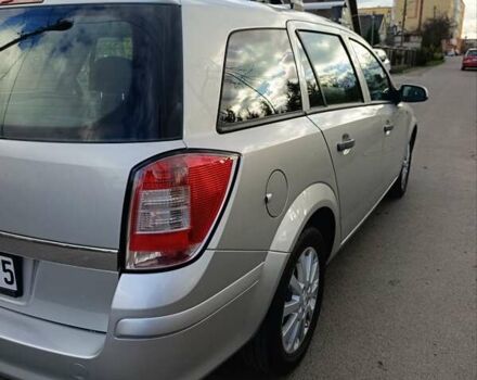 Серый Опель Астра, объемом двигателя 1.6 л и пробегом 207 тыс. км за 5800 $, фото 21 на Automoto.ua