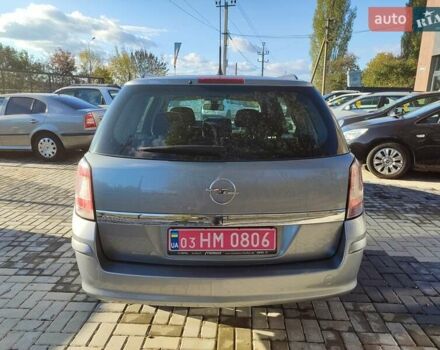 Серый Опель Астра, объемом двигателя 1.6 л и пробегом 219 тыс. км за 5650 $, фото 4 на Automoto.ua