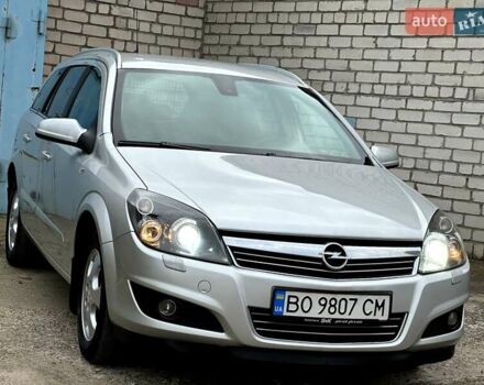 Серый Опель Астра, объемом двигателя 1.7 л и пробегом 304 тыс. км за 5800 $, фото 1 на Automoto.ua