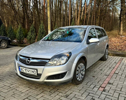 Серый Опель Астра, объемом двигателя 1.6 л и пробегом 260 тыс. км за 4750 $, фото 2 на Automoto.ua