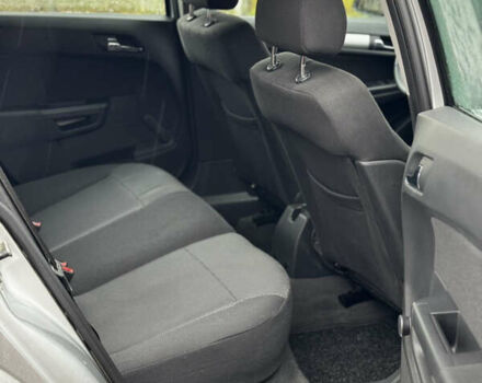 Серый Опель Астра, объемом двигателя 1.4 л и пробегом 199 тыс. км за 5350 $, фото 34 на Automoto.ua