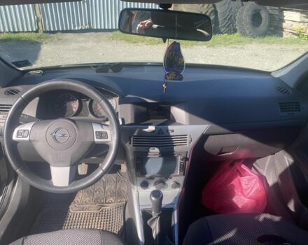 Серый Опель Астра, объемом двигателя 1.4 л и пробегом 216 тыс. км за 5700 $, фото 10 на Automoto.ua