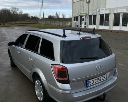 Серый Опель Астра, объемом двигателя 1.7 л и пробегом 281 тыс. км за 4999 $, фото 1 на Automoto.ua