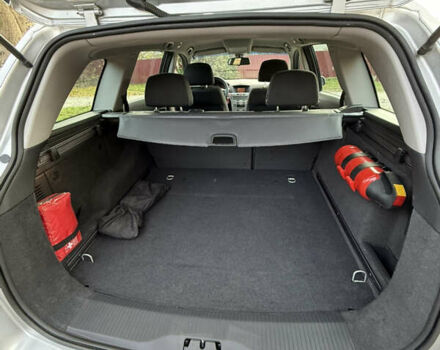 Сірий Опель Астра, об'ємом двигуна 1.7 л та пробігом 254 тис. км за 6800 $, фото 21 на Automoto.ua