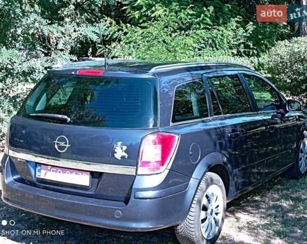 Серый Опель Астра, объемом двигателя 1.6 л и пробегом 221 тыс. км за 5300 $, фото 14 на Automoto.ua