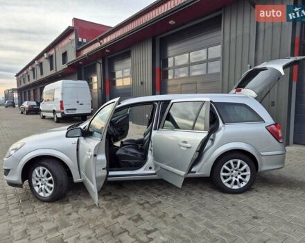 Серый Опель Астра, объемом двигателя 1.6 л и пробегом 253 тыс. км за 5650 $, фото 17 на Automoto.ua