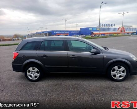 Опель Астра 2009 в Харькове на Automoto.ua Серый Опель Астра, объемом двигателя 1.6 л и пробегом 205 тыс. км за 5300 $, фото 4 на Automoto.ua