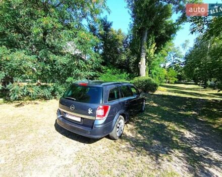 Серый Опель Астра, объемом двигателя 1.6 л и пробегом 221 тыс. км за 5300 $, фото 16 на Automoto.ua