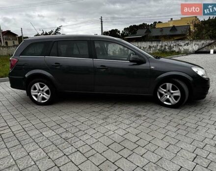 Опель Астра 2009 в Львове на Automoto.ua Серый Опель Астра, объемом двигателя 1.69 л и пробегом 191 тыс. км за 6200 $, фото 7 на Automoto.ua