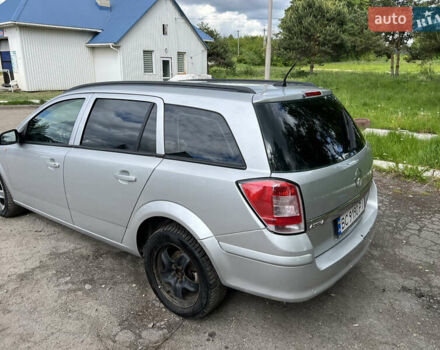 Серый Опель Астра, объемом двигателя 1.7 л и пробегом 280 тыс. км за 4900 $, фото 2 на Automoto.ua