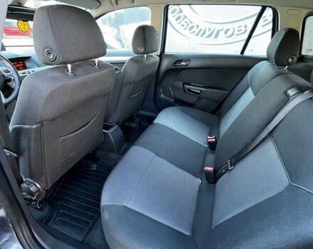 Опель Астра 2009 у Хмельницькому на Automoto.ua Сірий Опель Астра, об'ємом двигуна 1.6 л та пробігом 226 тис. км за 5999 $, фото 7 на Automoto.ua