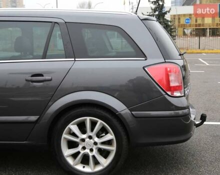 Серый Опель Астра, объемом двигателя 1.91 л и пробегом 278 тыс. км за 6500 $, фото 4 на Automoto.ua