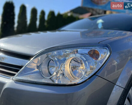 Серый Опель Астра, объемом двигателя 1.6 л и пробегом 228 тыс. км за 5500 $, фото 9 на Automoto.ua