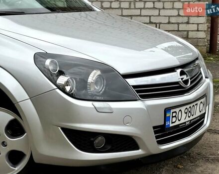 Опель Астра 2009 в Николаеве на Automoto.ua Серый Опель Астра, объемом двигателя 1.7 л и пробегом 304 тыс. км за 5950 $, фото 3 на Automoto.ua