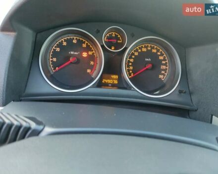 Серый Опель Астра, объемом двигателя 1.6 л и пробегом 240 тыс. км за 5550 $, фото 30 на Automoto.ua
