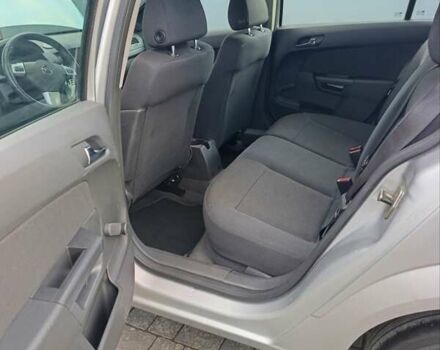 Серый Опель Астра, объемом двигателя 1.6 л и пробегом 207 тыс. км за 5800 $, фото 56 на Automoto.ua