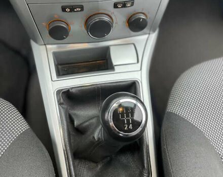 Сірий Опель Астра, об'ємом двигуна 1.6 л та пробігом 206 тис. км за 5600 $, фото 32 на Automoto.ua