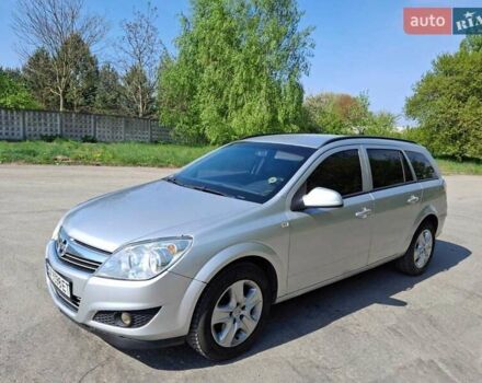 Серый Опель Астра, объемом двигателя 1.6 л и пробегом 270 тыс. км за 5400 $, фото 8 на Automoto.ua