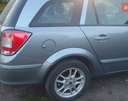 Опель Астра 2009 в Тернополе на Automoto.ua Серый Опель Астра, объемом двигателя 1.8 л и пробегом 208 тыс. км за 5500 $, фото 8 на Automoto.ua