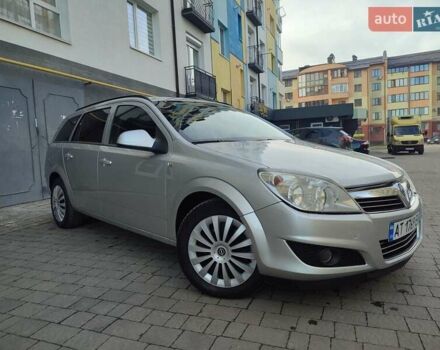 Серый Опель Астра, объемом двигателя 1.7 л и пробегом 279 тыс. км за 5200 $, фото 4 на Automoto.ua