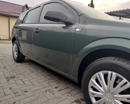 Опель Астра 2009 в Остоге на Automoto.ua Серый Опель Астра, объемом двигателя 1 л и пробегом 206 тыс. км за 5450 $, фото 8 на Automoto.ua