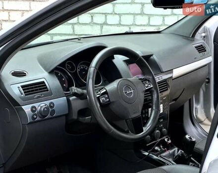 Сірий Опель Астра, об'ємом двигуна 1.7 л та пробігом 304 тис. км за 5800 $, фото 25 на Automoto.ua