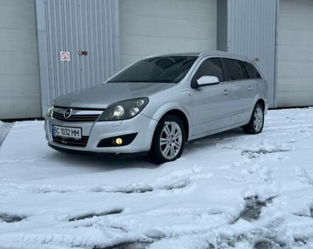 Серый Опель Астра, объемом двигателя 1.69 л и пробегом 314 тыс. км за 5700 $, фото 1 на Automoto.ua