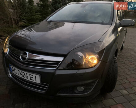 Серый Опель Астра, объемом двигателя 1.69 л и пробегом 294 тыс. км за 5000 $, фото 29 на Automoto.ua