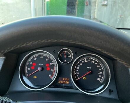 Серый Опель Астра, объемом двигателя 1.6 л и пробегом 243 тыс. км за 4700 $, фото 1 на Automoto.ua