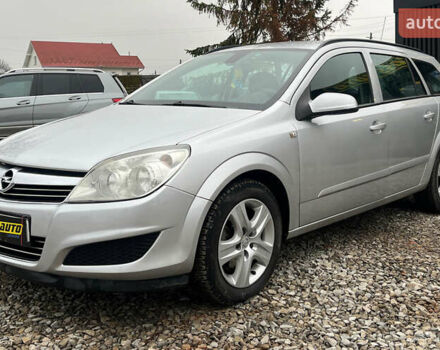 Серый Опель Астра, объемом двигателя 1.69 л и пробегом 300 тыс. км за 6100 $, фото 2 на Automoto.ua