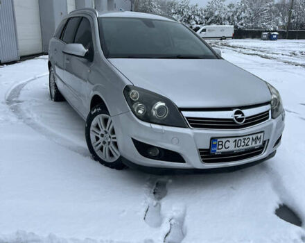 Серый Опель Астра, объемом двигателя 1.69 л и пробегом 314 тыс. км за 5700 $, фото 2 на Automoto.ua