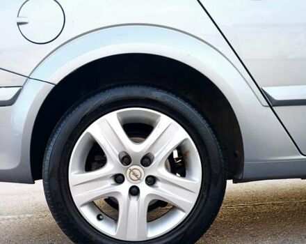 Серый Опель Астра, объемом двигателя 1.6 л и пробегом 200 тыс. км за 6150 $, фото 33 на Automoto.ua