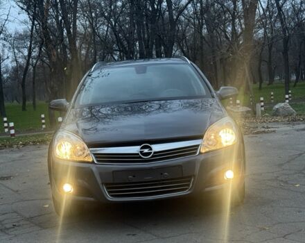 Сірий Опель Астра, об'ємом двигуна 1.7 л та пробігом 271 тис. км за 3300 $, фото 8 на Automoto.ua