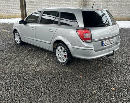 Серый Опель Астра, объемом двигателя 1.69 л и пробегом 314 тыс. км за 5700 $, фото 8 на Automoto.ua